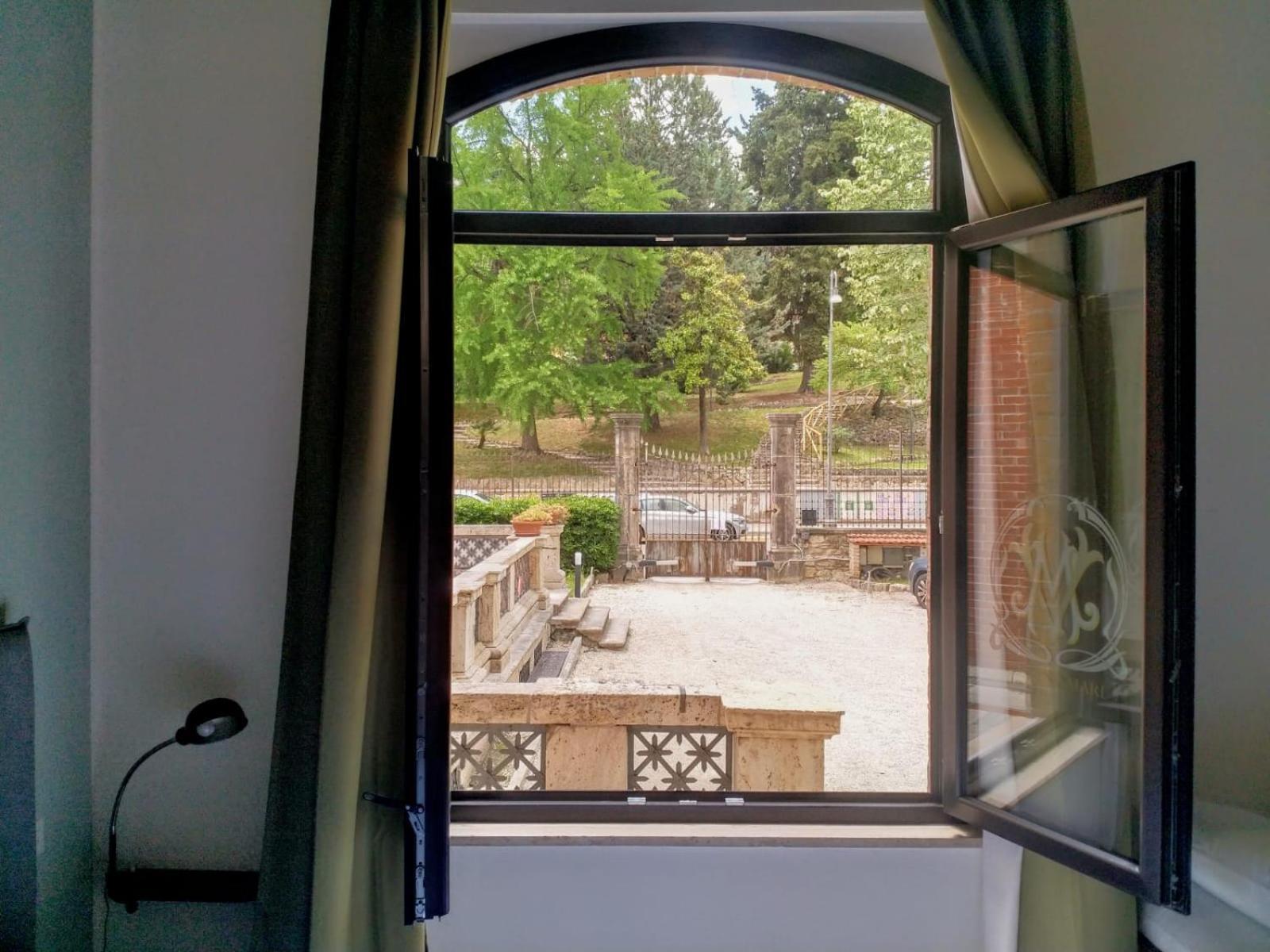 Villino Mari Camere Con Parcheggio Privato Gratuito Ascoli Piceno Zimmer foto